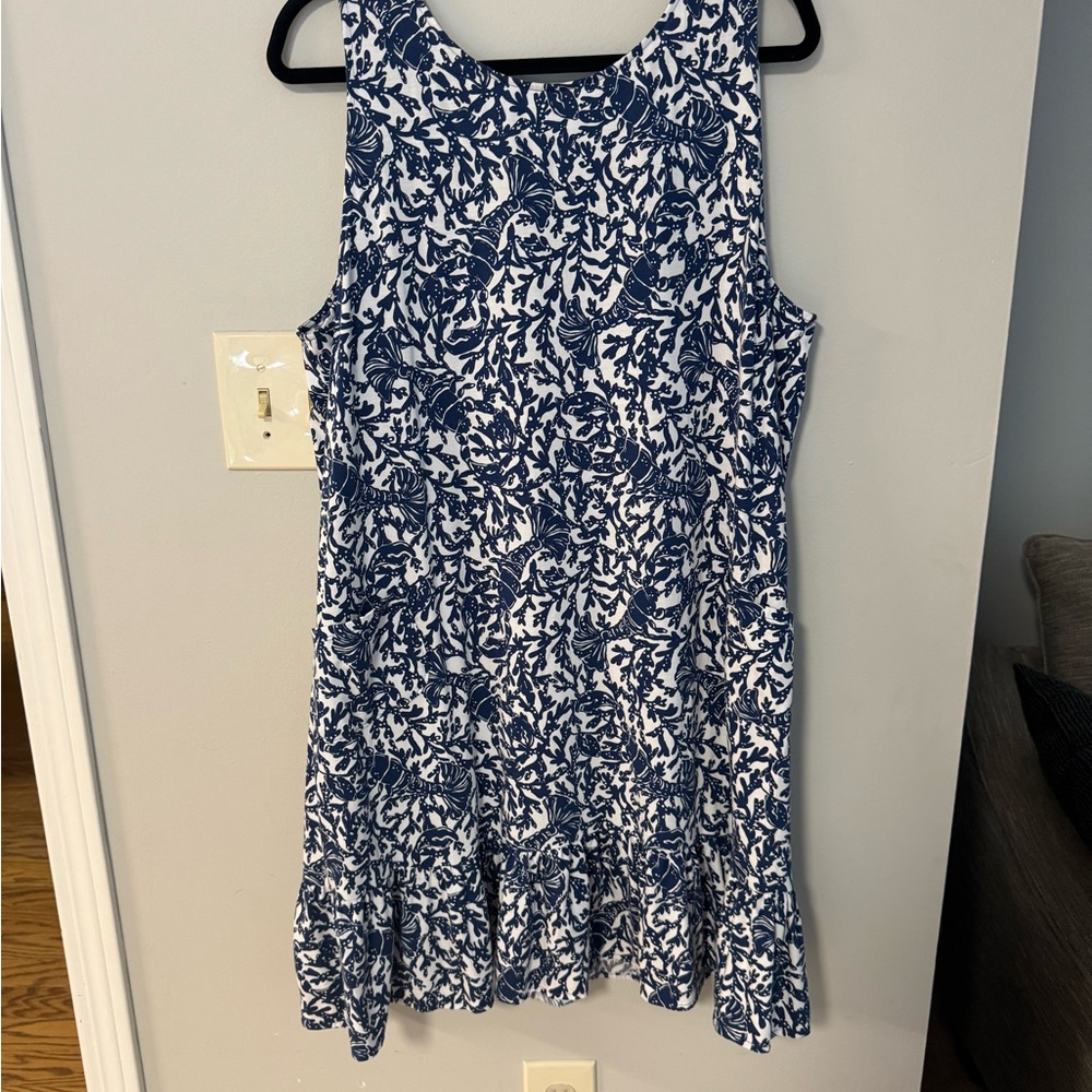 Lilly Pulitzer Navy and White Floral Sleeveless Dress